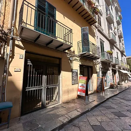 Suites Palermo *